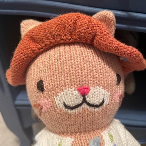 Cuddle + Kind - Chelsea the Cat - Picture 3 of 9